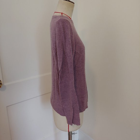 Cashmere Tahari Sweater - Picture 3 of 4